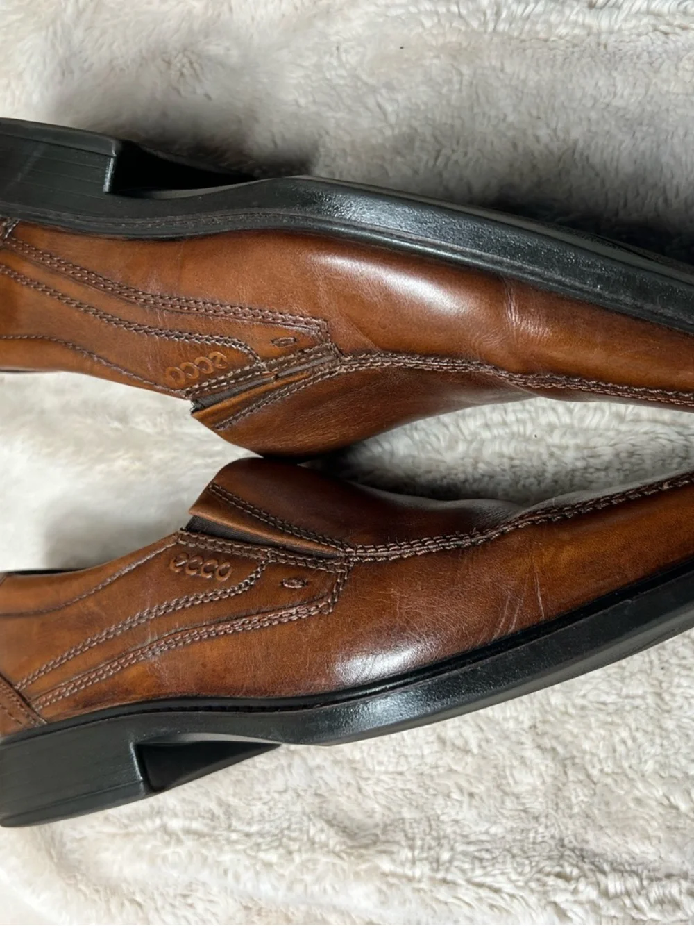 Ecco mens shoes size 43 or mens 9-9.5